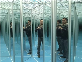 六棱柱迷宮 六棱柱迷宮