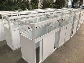 八棱柱展柜生產廠家