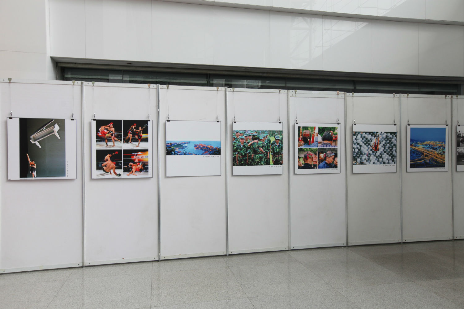 八棱柱展板6.jpg 八棱柱展板6.jpg