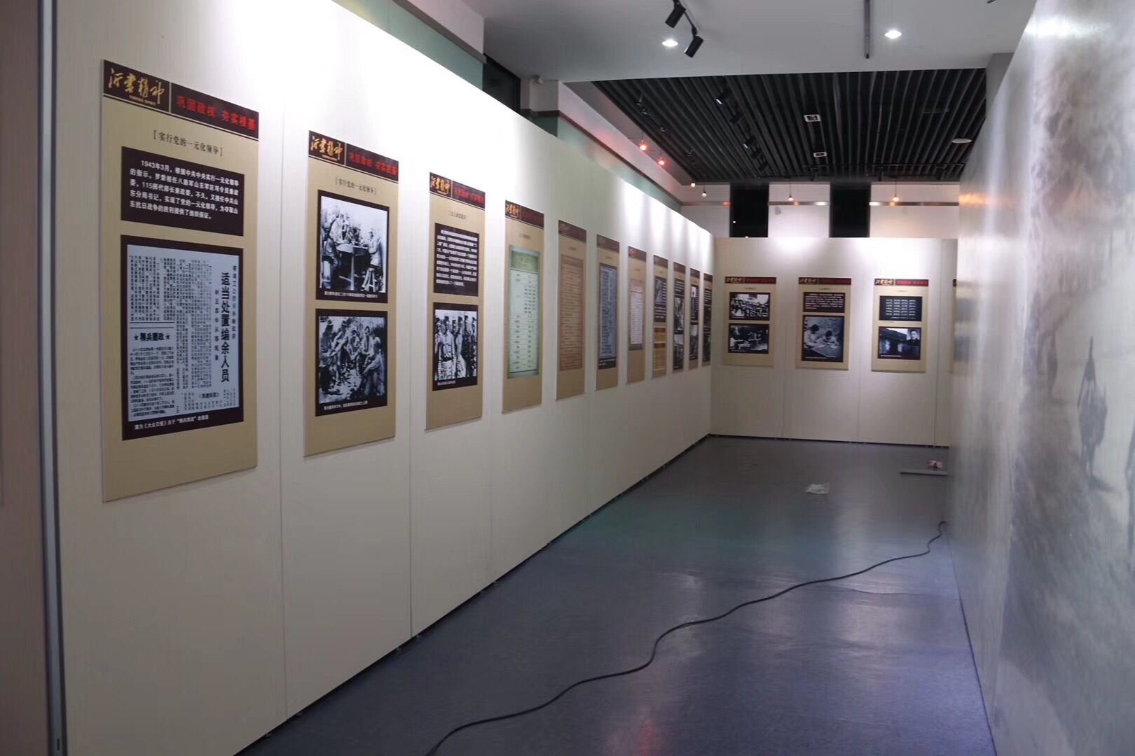 八棱柱展板 八棱柱展板