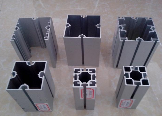 和佛山立欣鋁展廠家第一次合作的感受 和佛山立欣鋁展廠家第一次合作的感受